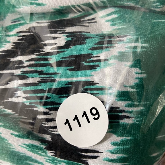 INC international concepts green halters top small - Picture 9 of 9